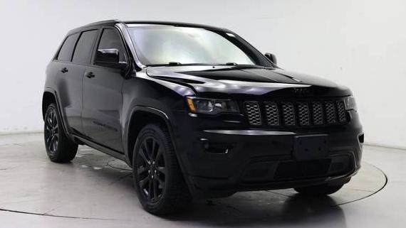 JEEP GRAND CHEROKEE 2018 1C4RJFAG9JC104215 image